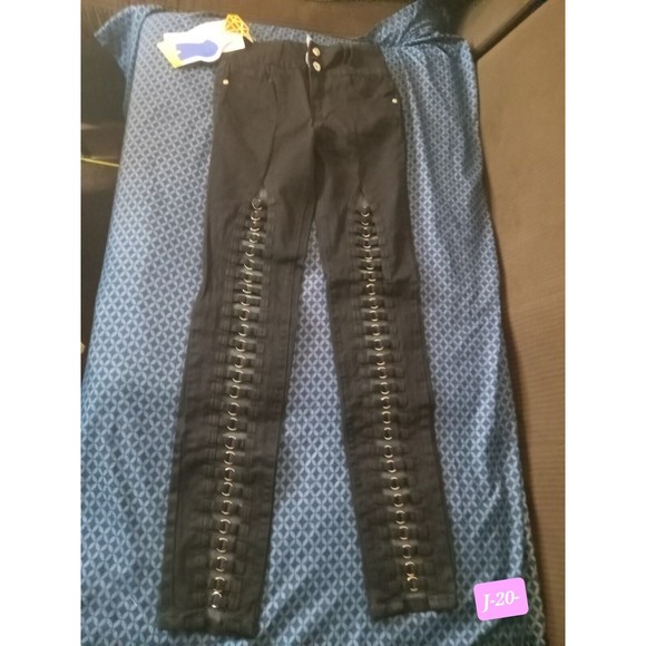 MITZI MICHEL JEANS DENIM COLLECTION  COLOR BLACK  SIZE (5)  STRETCH - Picture 1 of 5